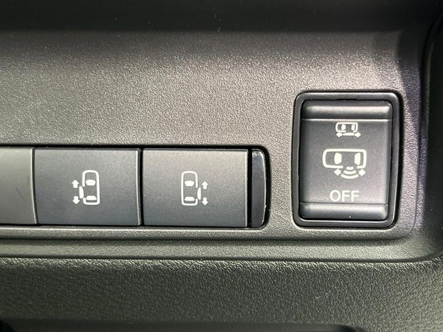 �y�����p���[�X���C�h�h�A�z�X�}�[�g�L�[��^�]�Ȃ̃X�C�b�`�Ō�ȗ����X���C�h�h�A�̊J���\���d��������͂����ăh�A���J����K�v�������A�����Ȃ��q�l�ł��ȒP�ɊJ���߂ł����K�ł���