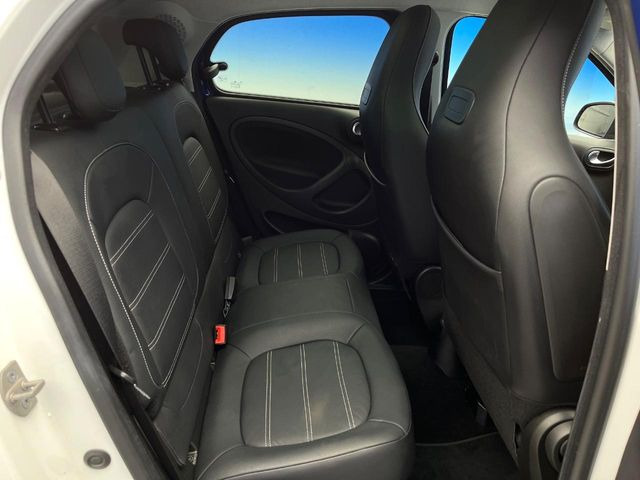 ���㕔���Ȃ��C�ɂȂ�悤�ȃL�Y�E�����ւ��蓙�A�傫�ȃ_���[�W�͂Ȃ��A�ǍD�ȏ�Ԃł��B