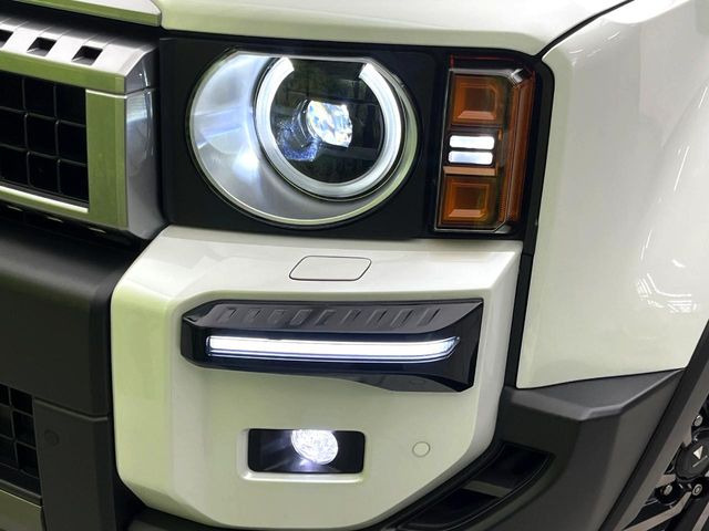 �yLED�w�b�h���C�g�z���V����ԑ��s�����ǍD�Ȏ��E���m�ۂ����S���ĉ^�]�ł��鍂�P�xLED�w�b�h���C�g�𑕔�!�_�����x�������A����d�͂��}�����Ă��܂��B