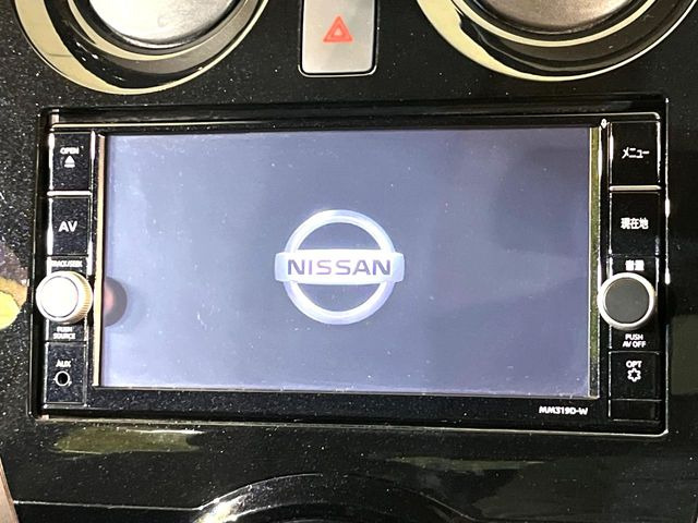 �y�����i�r�z�l�C�̏����i�r�𑕔��B�I�[�f�B�I�@�\���[�����Ă���ABluetooth�ڑ�����΂������̃X�}�z��MP3�v���C���[�̉��y���Đ��\!�����̉^�]������Ɋy�����Ȃ�܂�!!