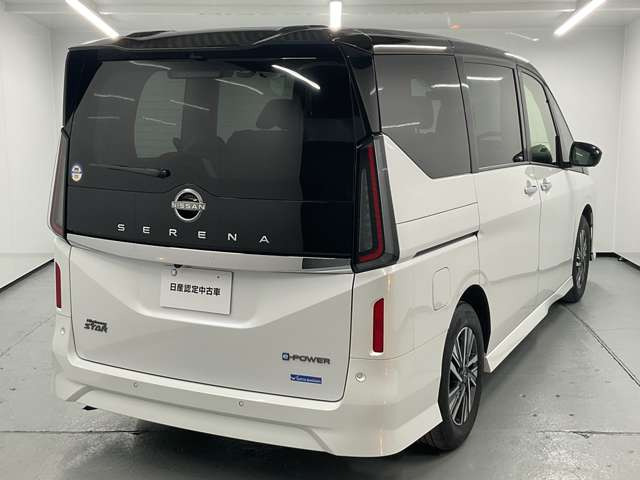 セレナ1.4 e-POWER ハイウェイスターV