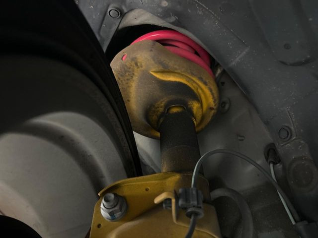 �y�r���V���^�C�����_���p�[�z�������s���̎ԗ����萫�����コ���Ă����l�C�̑����B�X���̏��S�n���]���ɂ����A�X�|�[�e�B�ȑ��s�����y���݂��������܂���