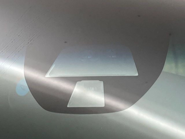 �y�V�e�B�u���[�L�A�N�e�B�u�V�X�e���z�ᑬ���s���ɑO���̎ԗ�����F�����A�Փ˂������Ȏ��͌x��ƃu���[�L�ŏՓˉ���Ɣ�Q�y�����A�V�X�g�B�����S�Ƀh���C�u�����y���݂��������܂��B