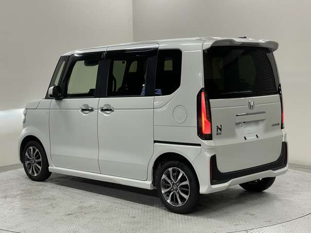 �l�C�̎Ԏ킪�����낢!�e���[�J�[ �ŐV�l�C�Ԃ����C���i�b�v!���ĐG���đI�ׂ�W����ł�!