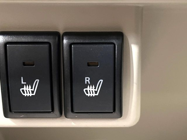 �y�V�[�g�q�[�^�[�z�������ɏd�󂷂�V�[�g�q�[�^�[!�G�A�R����葁�����܂��Ă����̂Ŋ�����̐l�����S�ł��ˁ�G�A�R���̉����͊������邩����A�Ƃ������ɂ����������߂ł��B