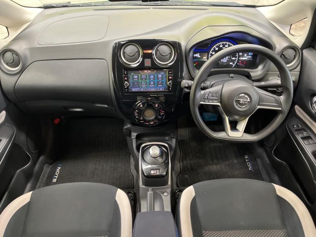 �O���[�v���݌ɐ���30,000��!!�S���̌n��X���烁�[�J�[�E�Ԏ��킸���Љ�o����̂ŁA���Ȃ��Ƀs�b�^���̂��Ԃ�������͂��ł���܂��͂��₢���킹��������