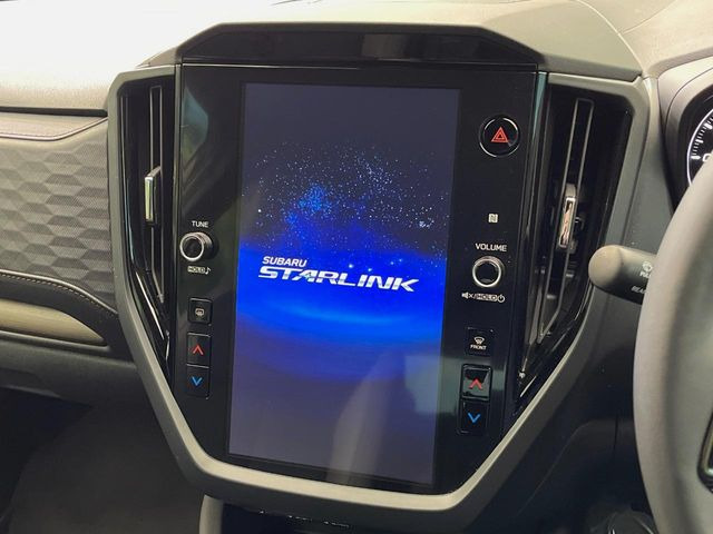 �y11.6�C���`�i�r�z�X�}�[�g�t�H�����o�Ŏg�p�ł���A�C���p�N�g�̂���11.6�C���`�i�r�𑕔�!�i�r��I�[�f�B�I����͂������A�e��ԗ��������̉�ʂ���m�F�E�ݒ�ł��܂���