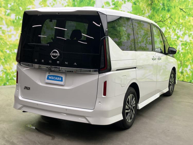 セレナ2.0 ハイウェイスターV