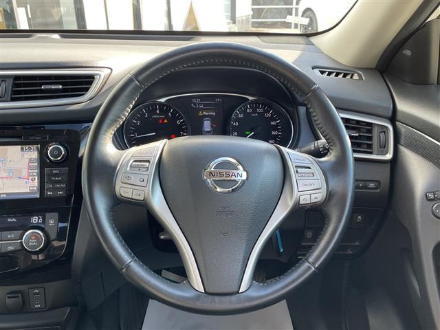 エクストレイル2.0 20X エマージェンシーブレーキパッケージ