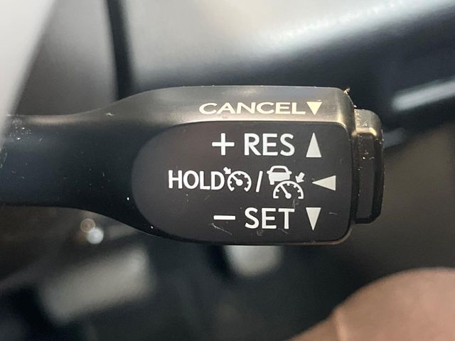 �y���[�_�[�N���[�Y�R���g���[���z�������H�ł̒��������s���y��!!�����ő��x��ۂN���[�Y�R���g���[�����A�Փˌy���V�X�e���ƘA�g���A�O���̎ԗ������m���ĎԊԂ�ۂ悤�ɑ��x���߂��Ă���܂�!!