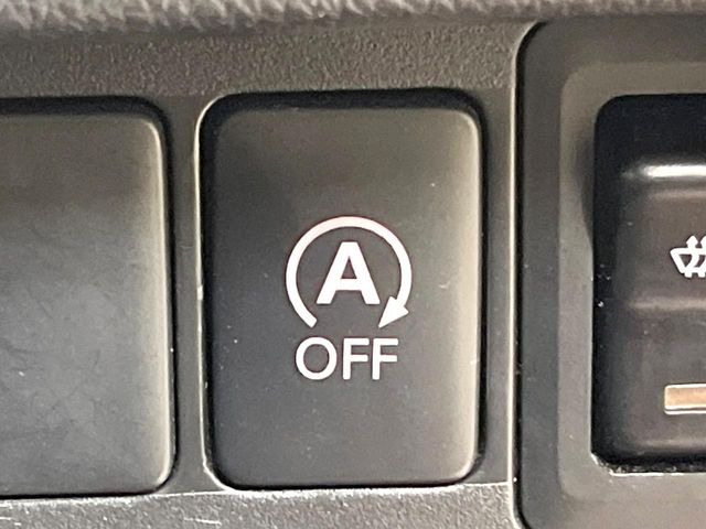 �y�A�C�h�����O�X�g�b�v�z�ԐM����a�؂Œ�Ԃ����ۂɃG���W�����~���A���ʂȔR���̏����}���܂��B�R��������ی�ɂȂ���@�\��G���W���̓u���[�L�𗣂��΍Ďn�����܂��B