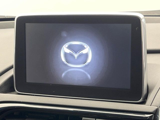 �y���[�J�[�����i�r�z�C���e���A�ɗn�����ރX�^�C���b�V���ȁu��p�݌v�v���[�J�[�i�r�𑕔��􎋔F���⑀�쐫�ȂǊ�{���\�ɂ��D��A���㎿�ȃJ�[���C�t�����y���݂��������܂��B