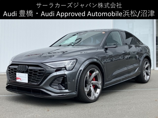SQ8スポーツバック e-tronベースグレード 4WD