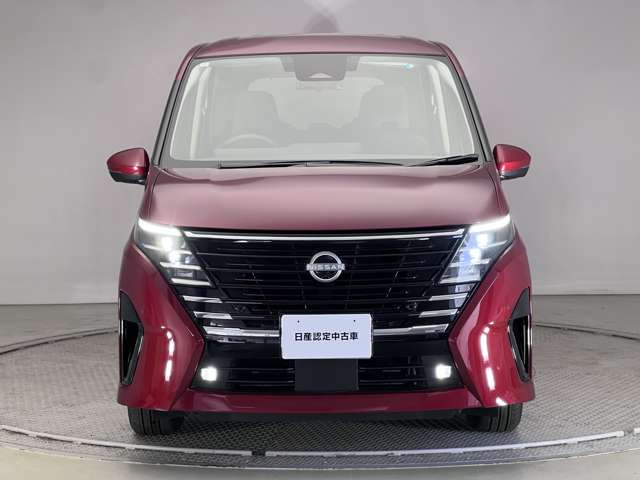 セレナ1.4 e-4ORCE ハイウェイスターV 4WD