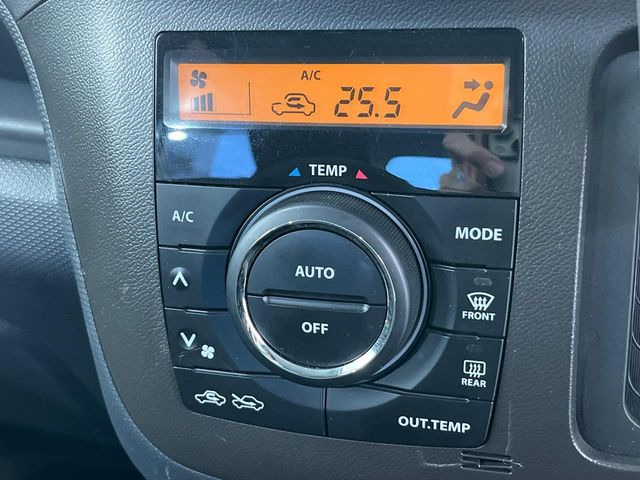 �y�I�[�g�G�A�R���z��x���D�݂̉��x�ɐݒ肷��΁A�ԓ��̉��x�����m�����ʂ≷�x�������Œ����B����&hellip;����&hellip;�Ɖ��x���X�C�b�`���������K�v�͂���܂���B���K�Ȏԓ���Ԃɂ͕K�{�̋@�\�ł��ˁ�