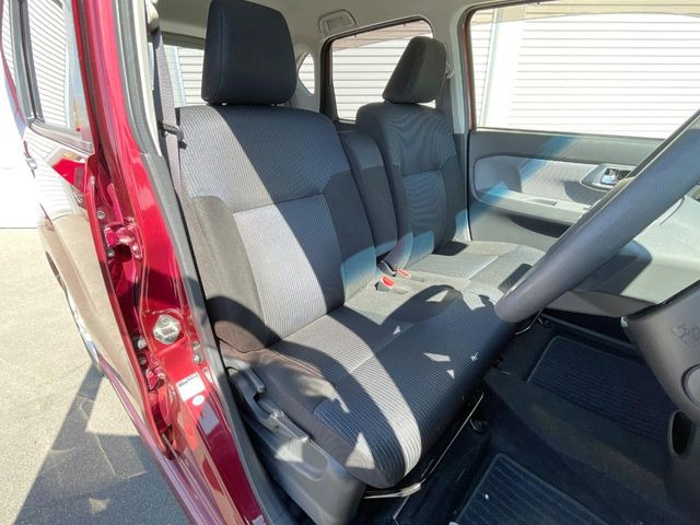 �^�]�Ȃ܂��ɂ͏\���ȃX�y�[�X������A�啿�ȕ��ł��������^�]���Ă�����������ł��B