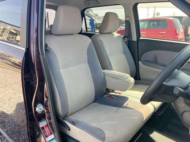 �I�[�����[�J�[�̌y�����Ԃ𒆐S�ɖL�x�ȎԎ����葵���Ă���܂��􂨒T���̂��Ԃ������ƌ�����܂�!!