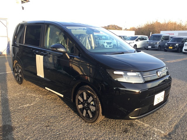 フリード1.5 e:HEV エアー EX