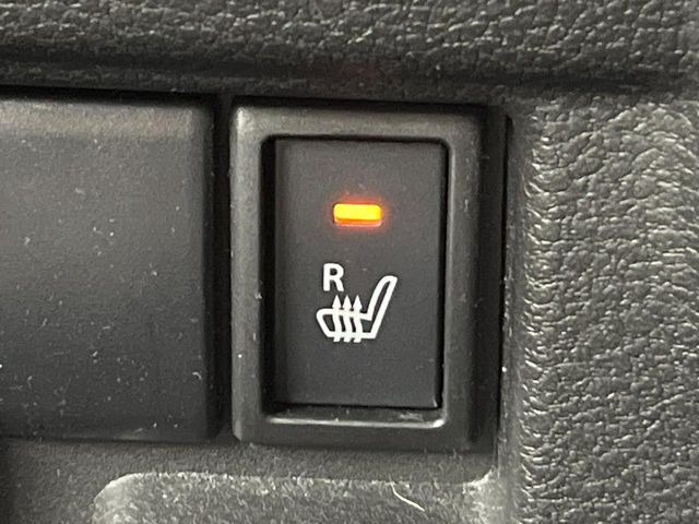 �y�V�[�g�q�[�^�[�z�������ɏd�󂷂�V�[�g�q�[�^�[!�G�A�R����葁�����܂��Ă����̂Ŋ�����̐l�����S�ł��ˁ�G�A�R���̉����͊������邩����A�Ƃ������ɂ����������߂ł��B