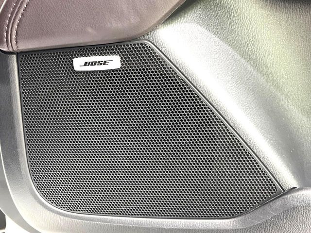 �yBOSE�T�E���h�V�X�e���t�������i�r�z�[���̃i�r�@�\�͂������A���x�ȃ`���[�j���O�\�͂����ڂ���Ă���A�������ȉ��y�����y���݂��������܂���