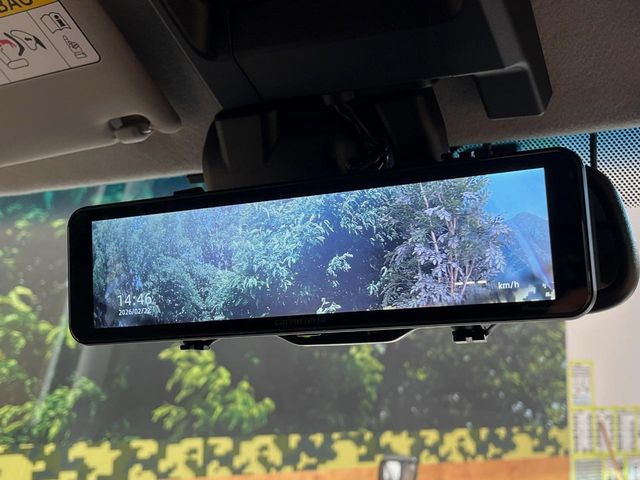 �y�f�W�^���C���i�[�~���[�z��Ȃ̑傫�ȉו��⓯��҂Ō�����m�F���Â炢���ł����S!�J�������B�e�����ԗ�����̉f�������[���~���[���ɕ\���B�N���A�Ȏ��E�ŏ󋵂̊m�F���\�ł�!