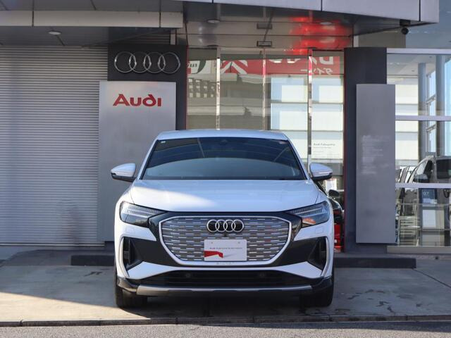 Q4スポーツバックe-tron