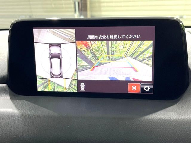 �y360&deg;�r���[���j�^�[�z��p�̃J�����ɂ��A�ォ�猩���낵���悤�Ȏ��_��360�x�N���}�̎��͂��m�F���邱�Ƃ��ł��܂������p�������m�F���₷���A�����ꏊ�ł̐؂�Ԃ��⒓�Ԃ��X���[�Y�ɍs���܂��B