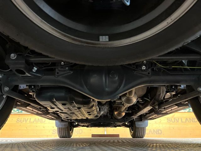 ����肪���ꂢ�Ȃ����ɁA�h�K���H�̎{�H���I�X�X���B�~��n��͂������A���ݕ��ɂ��Z���̕���A��Ń}�����E�E�B���^�[�X�|�[�c���������ɑ�ύD�]���������Ă���܂��B