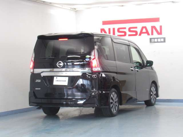 セレナ2.0 ハイウェイスター VセレクションII