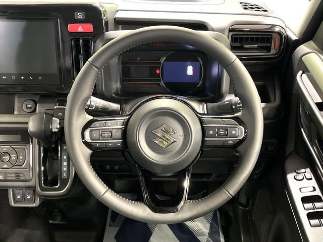 �y�����v�����X�e�A�����O�z�㎿�Ȋv���g�p���邱�ƂŁA��ɂ����������݂ƂĂ��^�]���₷���n���h���ł���