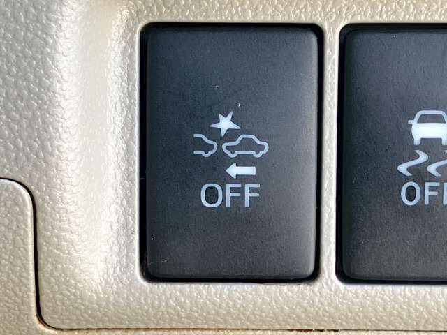 �y�Փˌy�����u�z���s���ɑO���̎ԗ�����F�����A�Փ˂������Ȏ��͌x��ƃu���[�L�ŏՓˉ���Ɣ�Q�y�����A�V�X�g�B�����S�Ƀh���C�u�����y���݂��������܂��B