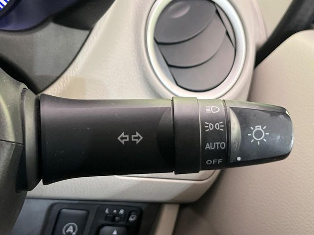 �y�I�[�g���C�g�z����̖��邳�ɉ����Ď����Ńw�b�h���C�g�̓_���E�������ł���@�\�ł�!���C�g�̕t���Y��E�����Y��Ȃǂ������Ȃ�A�J�̓���[���̑��s�����S!�g���l���ʉߎ����֗��ł��ˁ�