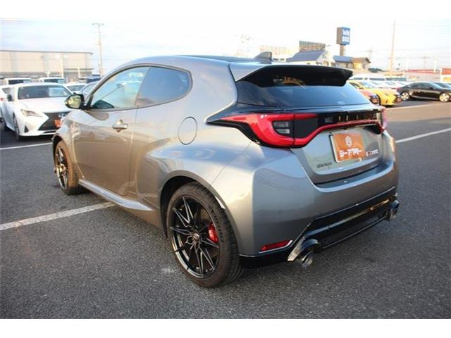 ���Ǝҗl�ւ̔̔��͂��f�肳���Ă��������܂��B �Ԍ������ԗ��̏ꍇ�́A�Ԍ����擾�������x�������z�ŕ\�����Ă���܂��B