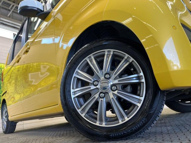 �y14�C���`�A���~�z�C�[���z�O�ςɃ}�b�`�����A���~�z�C�[���𑕒����Ă���܂��B�e��A���~�z�C�[����A�X�^�b�h���X�^�C�����戵�����Ă���܂��B���񂲑��k����������