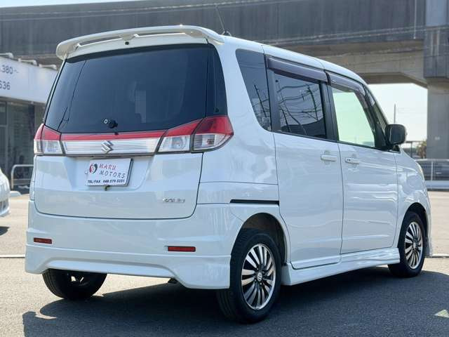 ���X�͍s�c�����R���̊��ˌ����_�̋߂��ɓX�܂��������܂��B���Ԃł��A�N�Z�X���₷���ꏊ�Ɍ�����܂��B�d�Ԃł��z���̍ۂ��Ŋ���JR���������w�܂ł��}���ɎQ��܂��B���C�y�ɂ��₢���킹������!