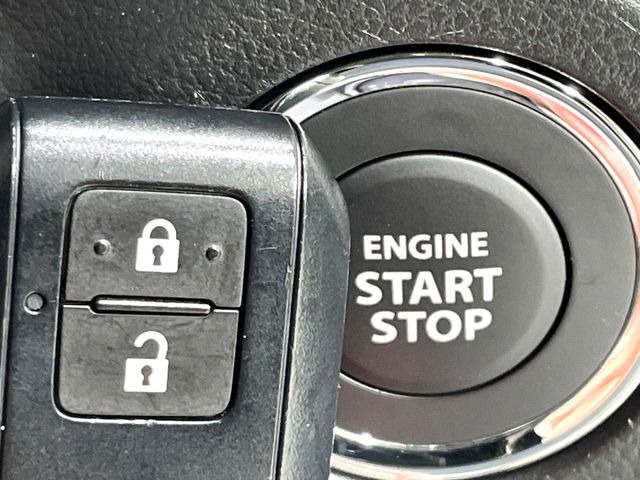 �y�L�[���X�X�^�[�g�V�X�e���z�J�o����|�P�b�g�ɓ��ꂽ�܂܂ł��h�A�̎{���E�������\�ȃX�}�[�g�L�[�𑕔��B�G���W���̃I���E�I�t�����J�M�����o���K�v����������Ƃ��Ă��֗��ł���