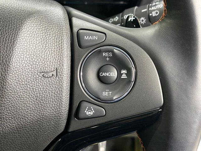 �y�A�_�v�e�B�u�N���[�Y�R���g���[���z�������H�ł̒��������s���y��!!�����ő��x��ۂN���[�Y�R���g���[�����A�Փˌy���V�X�e���ƘA�g���A�O���̎ԗ������m���ĎԊԂ�ۂ悤�ɑ��x���߂��Ă���܂�!!