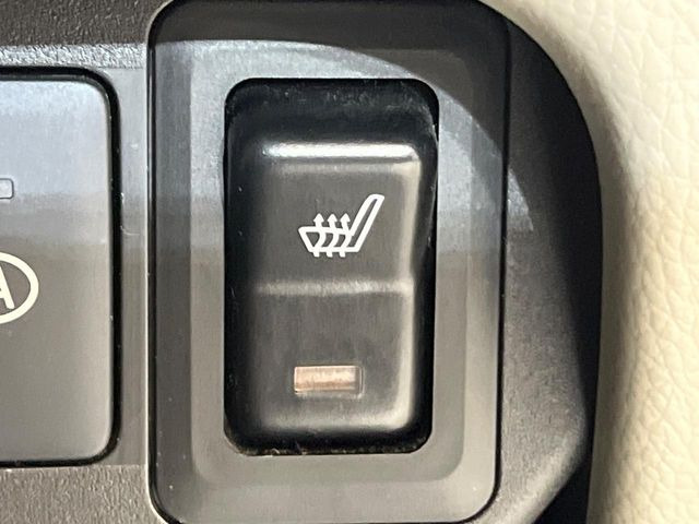 �y�V�[�g�q�[�^�[�z�������ɏd�󂷂�V�[�g�q�[�^�[!�G�A�R����葁�����܂��Ă����̂Ŋ�����̐l�����S�ł��ˁ�G�A�R���̉����͊������邩����A�Ƃ������ɂ����������߂ł��B