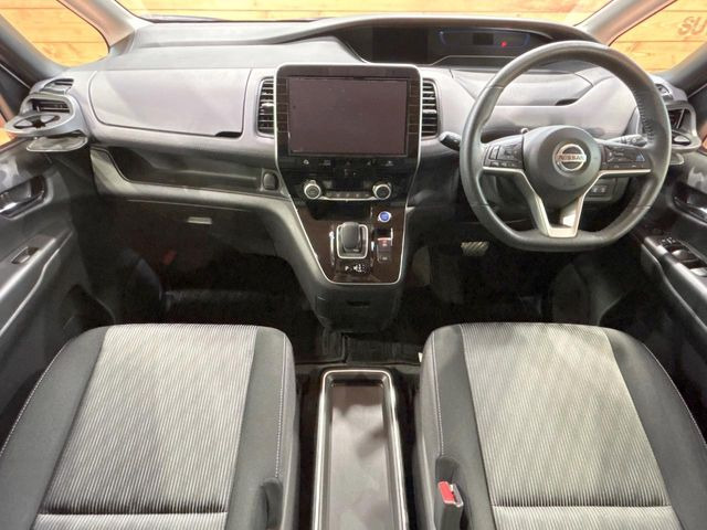 グループ総在庫数約30,000台!!全国の系列店からメーカー・車種問わずご紹介出来るので、あなたにピッタリのお車が見つかるはずです♪まずはお問い合わせ下さい☆