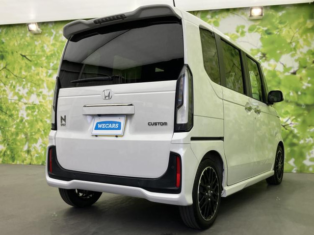 N-BOXカスタムターボ コーディネートスタイル モノトーン