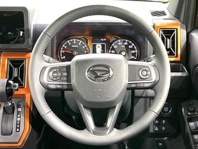 �y�����v�����X�e�A�����O�z�㎿�Ȋv���g�p���邱�ƂŁA��ɂ����������݂ƂĂ��^�]���₷���n���h���ł���