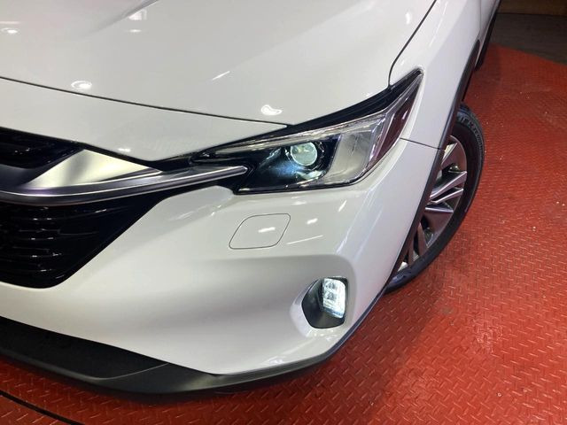 �yLED�w�b�h���C�g�z���V����ԑ��s�����ǍD�Ȏ��E���m�ۂ����S���ĉ^�]�ł��鍂�P�xLED�w�b�h���C�g�𑕔�!�_�����x�������A����d�͂��}�����Ă��܂��B