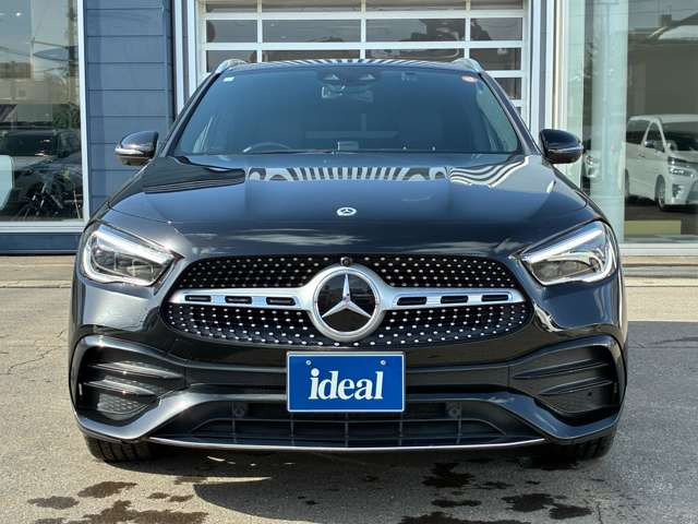 GLAクラスGLA200d 4マチック AMGライン 4WD