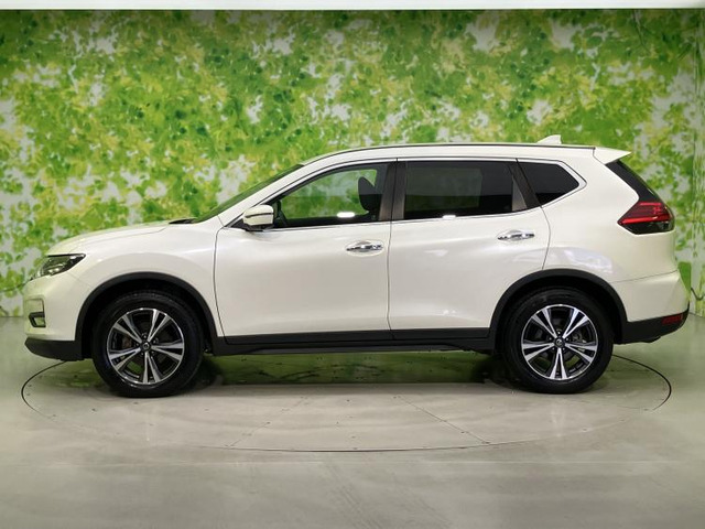 エクストレイル2.0 20Xi 4WD