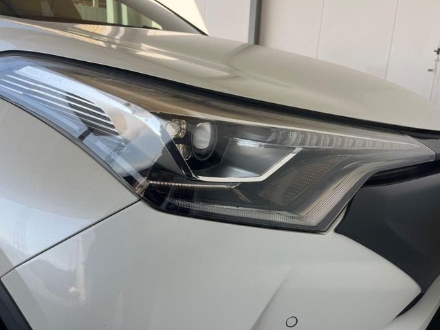 �yLED�w�b�h���C�g�z���V����ԑ��s�����ǍD�Ȏ��E���m�ۂ����S���ĉ^�]�ł��鍂�P�xLED�w�b�h���C�g�𑕔�!�_�����x�������A����d�͂��}�����Ă��܂��B