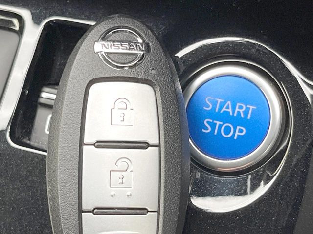 �y�C���e���W�F���g�L�[�z�J�o����|�P�b�g�ɓ��ꂽ�܂܂ł��h�A�̎{���E�������\�ȃX�}�[�g�L�[�𑕔��B�G���W���̃I���E�I�t�����J�M�����o���K�v����������Ƃ��Ă��֗��ł���