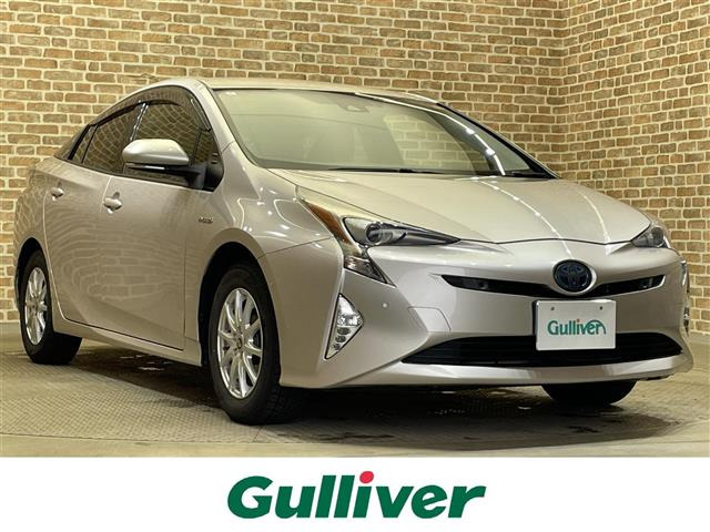 プリウス1.8 A E-Four 4WD