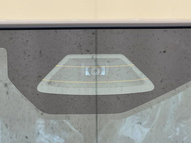 �y�X�Y�L �Z�[�t�e�B�T�|�[�g�z���s���ɑO���̎ԗ�����F�����A�Փ˂������Ȏ��͌x��ƃu���[�L�ŏՓˉ���Ɣ�Q�y�����A�V�X�g�B�����S�Ƀh���C�u�����y���݂��������܂��B