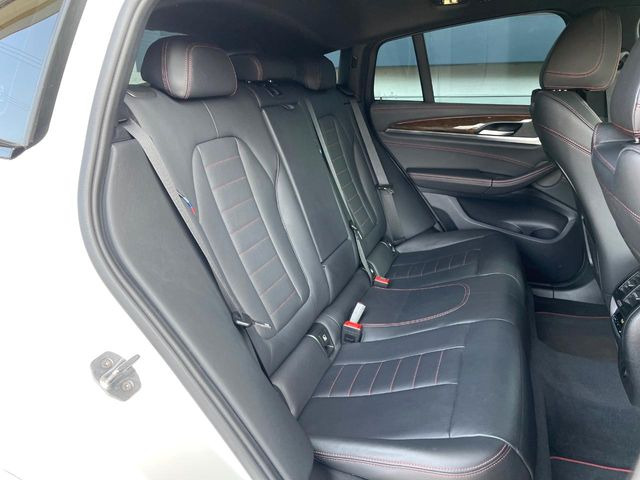 ���㕔���Ȃ��C�ɂȂ�悤�ȃL�Y�E�����ւ��蓙�A�傫�ȃ_���[�W�͂Ȃ��A�ǍD�ȏ�Ԃł��B