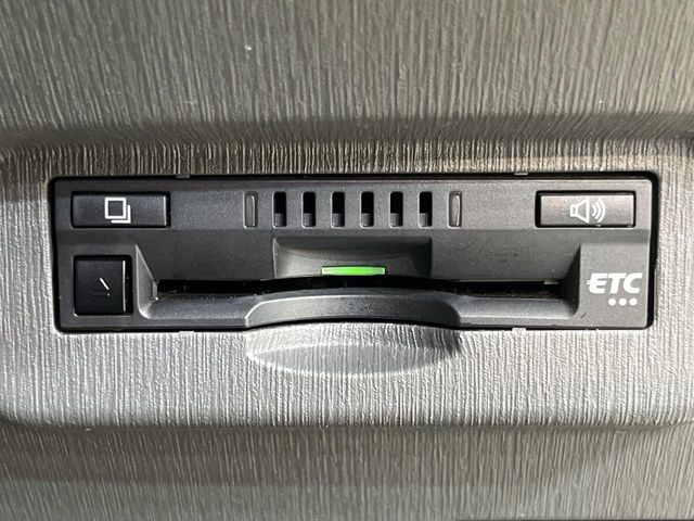 【ETC】高速道路の料金所をストレスなく通過!話題のスポットやサービスエリアに多い「スマートIC」利用時は必須のアイテムです。当店でセットアップを実施、ご納車当日からすぐにご利用いただけます!